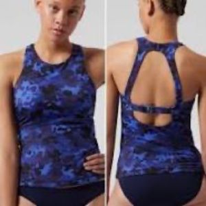 Athleta 32 D-DD blue tankini swim top